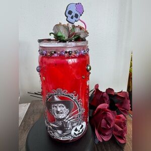 Horror Themed Blood Drip Snow Globe Tumbler with Movie Villain Design